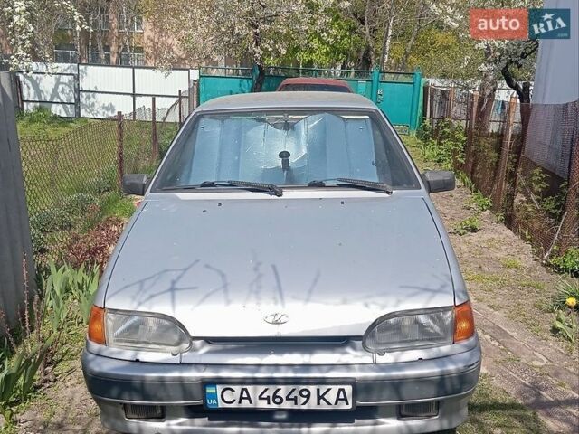 Серый ВАЗ 2115 Самара, объемом двигателя 1.5 л и пробегом 211 тыс. км за 1600 $, фото 1 на Automoto.ua