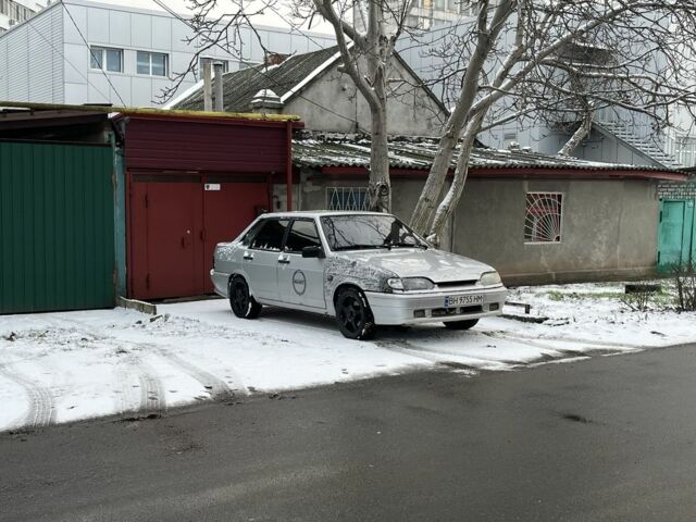 Серый ВАЗ 2115 Самара, объемом двигателя 1.5 л и пробегом 786 тыс. км за 1300 $, фото 1 на Automoto.ua