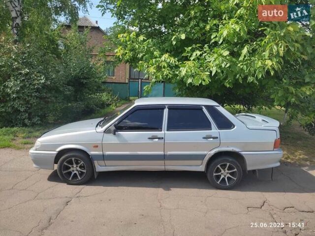 Серый ВАЗ 2115 Самара, объемом двигателя 1.5 л и пробегом 333 тыс. км за 1500 $, фото 1 на Automoto.ua