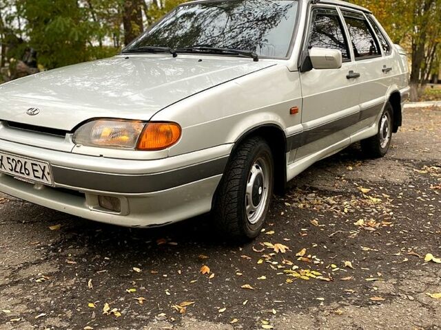 Серый ВАЗ 2115 Самара, объемом двигателя 1.5 л и пробегом 201 тыс. км за 2200 $, фото 1 на Automoto.ua