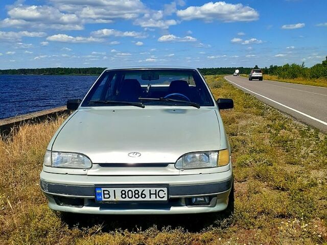 Серый ВАЗ 2115 Самара, объемом двигателя 1.5 л и пробегом 290 тыс. км за 1350 $, фото 1 на Automoto.ua