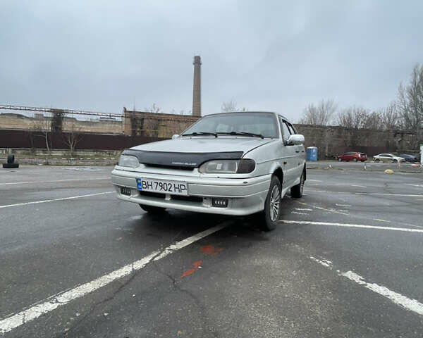 Серый ВАЗ 2115 Самара, объемом двигателя 1.5 л и пробегом 350 тыс. км за 1500 $, фото 1 на Automoto.ua