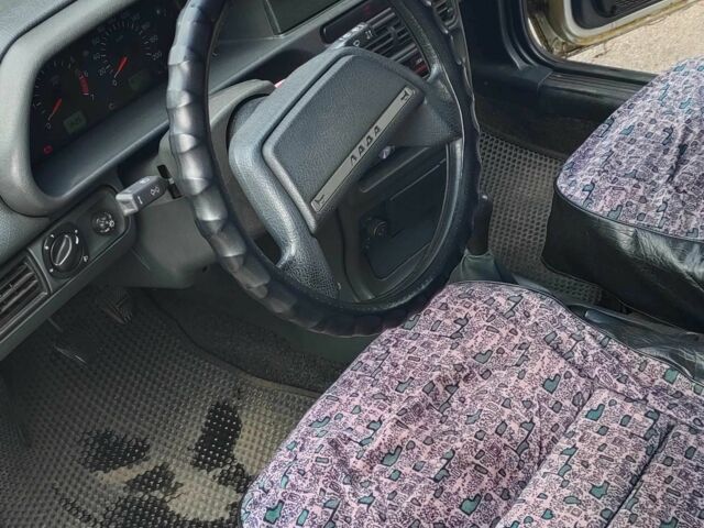 Сірий ВАЗ 2115 Самара, об'ємом двигуна 1.5 л та пробігом 183 тис. км за 1570 $, фото 1 на Automoto.ua