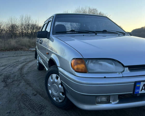 Серый ВАЗ 2115 Самара, объемом двигателя 1.5 л и пробегом 188 тыс. км за 1950 $, фото 1 на Automoto.ua