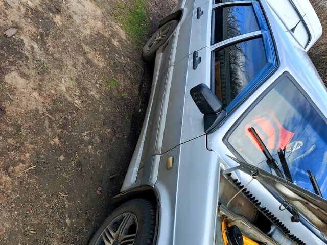 Сірий ВАЗ 2115 Самара, об'ємом двигуна 1.5 л та пробігом 244 тис. км за 1500 $, фото 1 на Automoto.ua