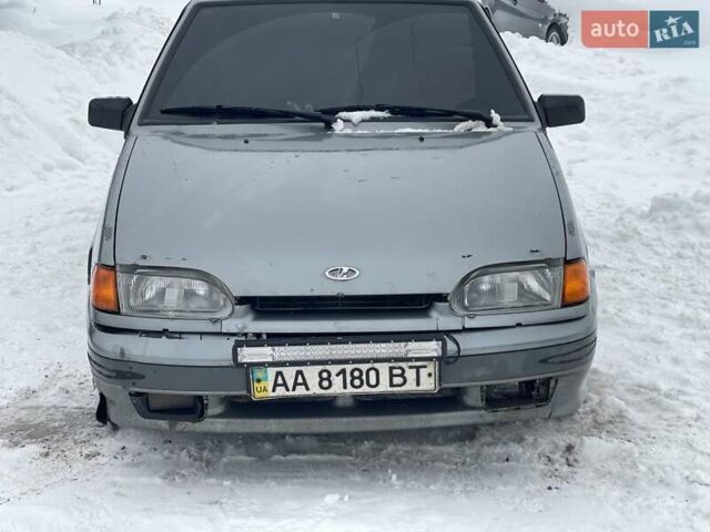 Серый ВАЗ 2115 Самара, объемом двигателя 1.5 л и пробегом 180 тыс. км за 1400 $, фото 1 на Automoto.ua