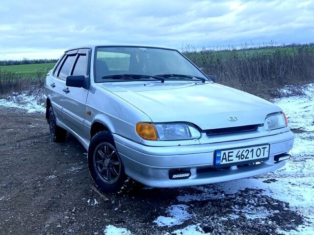 Серый ВАЗ 2115 Самара, объемом двигателя 1.5 л и пробегом 120 тыс. км за 2000 $, фото 1 на Automoto.ua