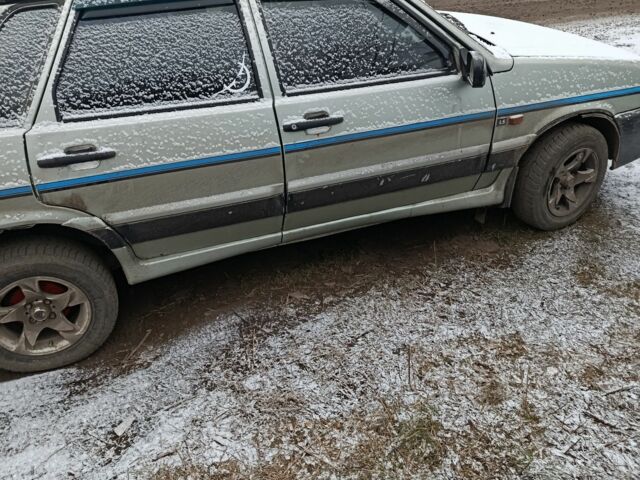 Серый ВАЗ 2115 Самара, объемом двигателя 1.5 л и пробегом 220 тыс. км за 1184 $, фото 1 на Automoto.ua