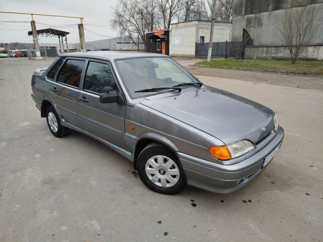 Серый ВАЗ 2115 Самара, объемом двигателя 1.6 л и пробегом 254 тыс. км за 1950 $, фото 1 на Automoto.ua