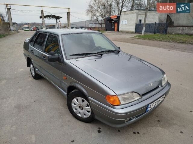 Серый ВАЗ 2115 Самара, объемом двигателя 1.6 л и пробегом 255 тыс. км за 2100 $, фото 1 на Automoto.ua