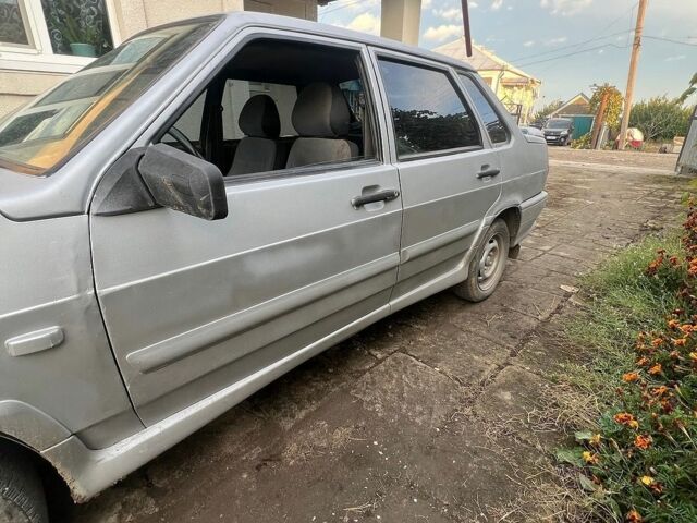 Серый ВАЗ 2115 Самара, объемом двигателя 1.6 л и пробегом 180 тыс. км за 1500 $, фото 1 на Automoto.ua