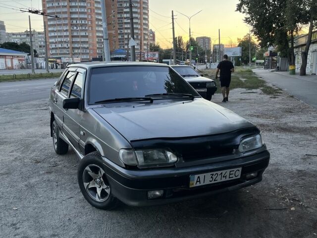 Серый ВАЗ 2115 Самара, объемом двигателя 1.6 л и пробегом 172 тыс. км за 1699 $, фото 1 на Automoto.ua