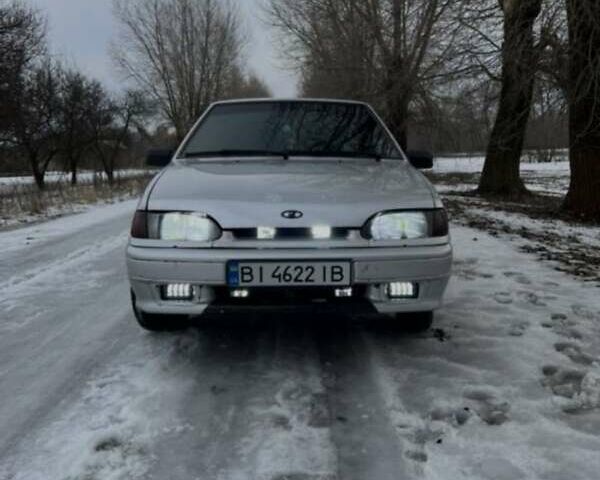 Серый ВАЗ 2115 Самара, объемом двигателя 1.6 л и пробегом 100 тыс. км за 1400 $, фото 1 на Automoto.ua