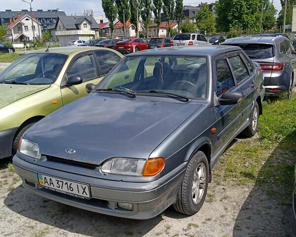 Серый ВАЗ 2115 Самара, объемом двигателя 1.6 л и пробегом 145 тыс. км за 2400 $, фото 1 на Automoto.ua