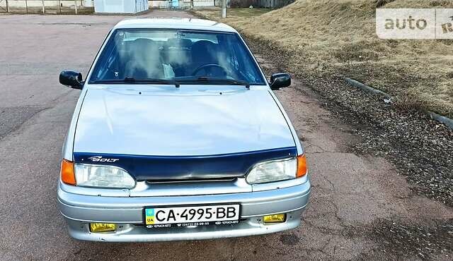 Серый ВАЗ 2115 Самара, объемом двигателя 1.6 л и пробегом 192 тыс. км за 2300 $, фото 1 на Automoto.ua