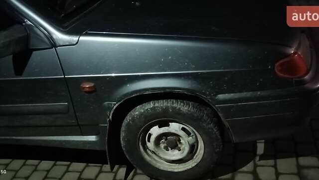 Серый ВАЗ 2115 Самара, объемом двигателя 1.6 л и пробегом 135 тыс. км за 2300 $, фото 1 на Automoto.ua