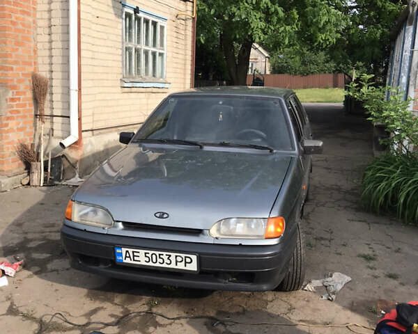 Серый ВАЗ 2115 Самара, объемом двигателя 1.6 л и пробегом 100 тыс. км за 3600 $, фото 1 на Automoto.ua