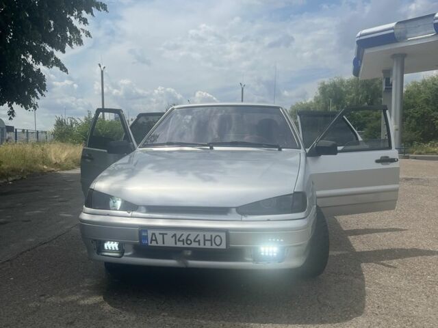 Серый ВАЗ 2115 Самара, объемом двигателя 1.6 л и пробегом 270 тыс. км за 2400 $, фото 1 на Automoto.ua