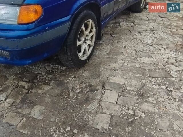 Синій ВАЗ 2115 Самара, об'ємом двигуна 1.5 л та пробігом 300 тис. км за 1263 $, фото 1 на Automoto.ua