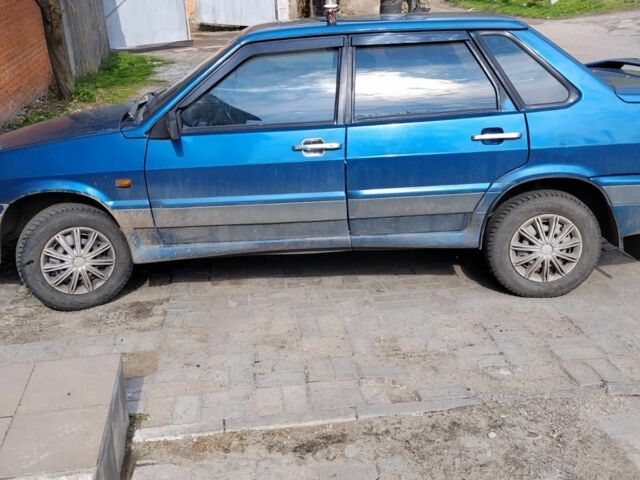 Синий ВАЗ 2115 Самара, объемом двигателя 1.5 л и пробегом 131 тыс. км за 2003 $, фото 1 на Automoto.ua