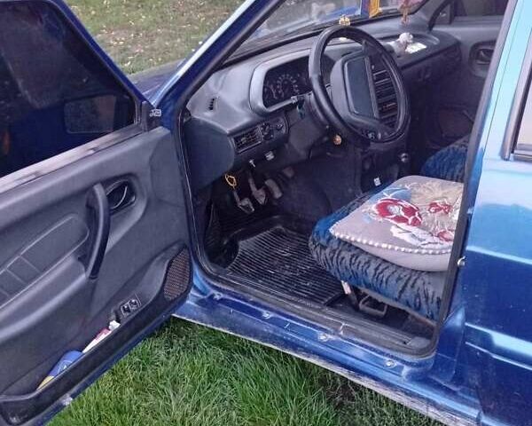 Синий ВАЗ 2115 Самара, объемом двигателя 1.6 л и пробегом 200 тыс. км за 2000 $, фото 1 на Automoto.ua