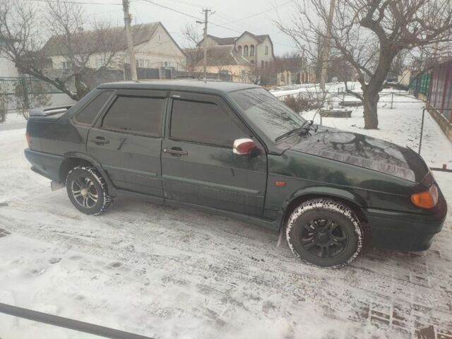 Зеленый ВАЗ 2115 Самара, объемом двигателя 1.5 л и пробегом 200 тыс. км за 2000 $, фото 1 на Automoto.ua