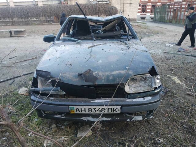 Зеленый ВАЗ 2115 Самара, объемом двигателя 1.5 л и пробегом 247 тыс. км за 680 $, фото 1 на Automoto.ua