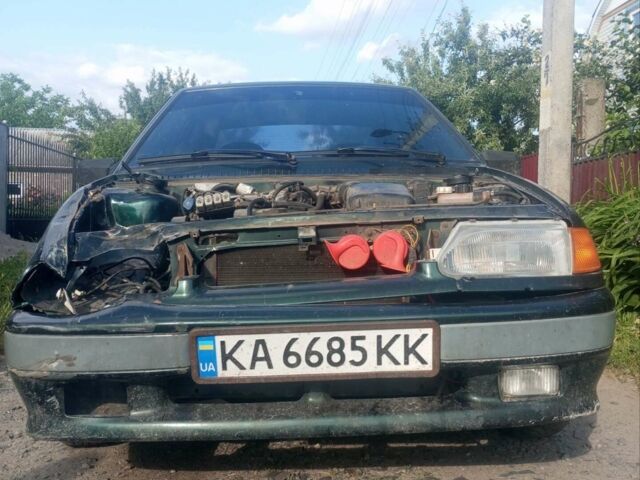 Зелений ВАЗ 2115 Самара, об'ємом двигуна 1.5 л та пробігом 187 тис. км за 999 $, фото 1 на Automoto.ua