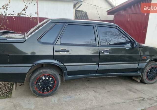 ВАЗ 2115 Самара 2006 у Калуше на Automoto.ua Зелений ВАЗ 2115 Самара, об'ємом двигуна 1.5 л та пробігом 179 тис. км за 1250 $, фото 1 на Automoto.ua