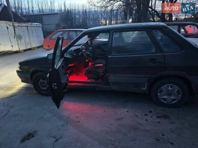 Зеленый ВАЗ 2115 Самара, объемом двигателя 1.3 л и пробегом 83 тыс. км за 1975 $, фото 1 на Automoto.ua