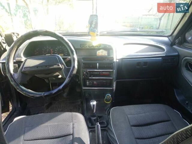 Зеленый ВАЗ 2115 Самара, объемом двигателя 1.6 л и пробегом 220 тыс. км за 2800 $, фото 1 на Automoto.ua