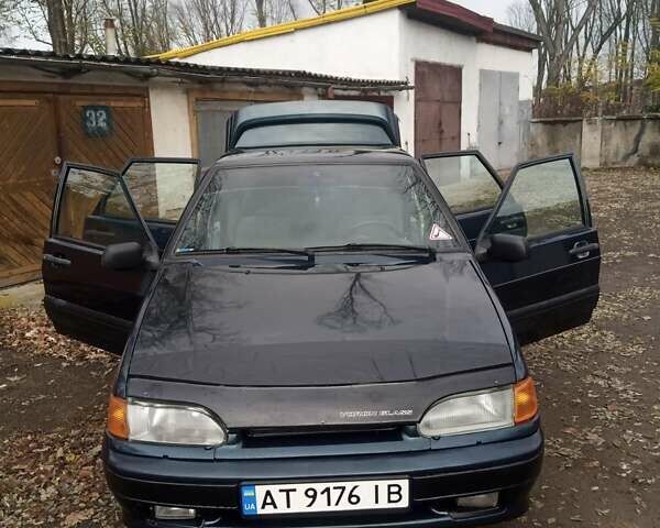 Зеленый ВАЗ 2115 Самара, объемом двигателя 1.6 л и пробегом 230 тыс. км за 1250 $, фото 1 на Automoto.ua