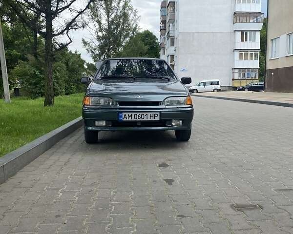 Зеленый ВАЗ 2115 Самара, объемом двигателя 1.6 л и пробегом 98 тыс. км за 1900 $, фото 1 на Automoto.ua