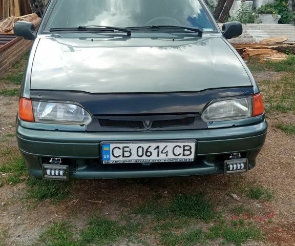 Зелений ВАЗ 2115 Самара, об'ємом двигуна 1.6 л та пробігом 130 тис. км за 3490 $, фото 1 на Automoto.ua