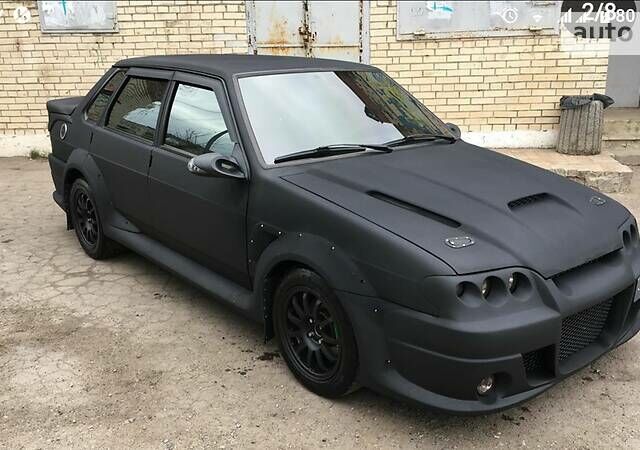 Зелений ВАЗ 2115 Самара, об'ємом двигуна 1.6 л та пробігом 65 тис. км за 7777 $, фото 1 на Automoto.ua