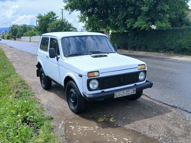 Білий ВАЗ 2121, об'ємом двигуна 6 л та пробігом 6 тис. км за 1350 $, фото 1 на Automoto.ua