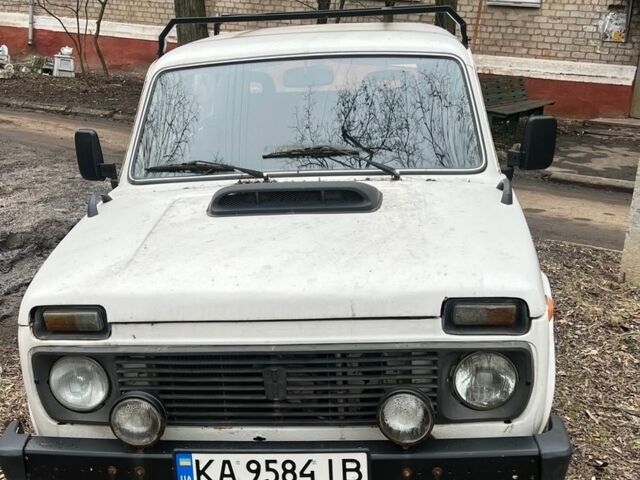 Білий ВАЗ 2121 Нива, об'ємом двигуна 1.57 л та пробігом 54 тис. км за 1700 $, фото 1 на Automoto.ua