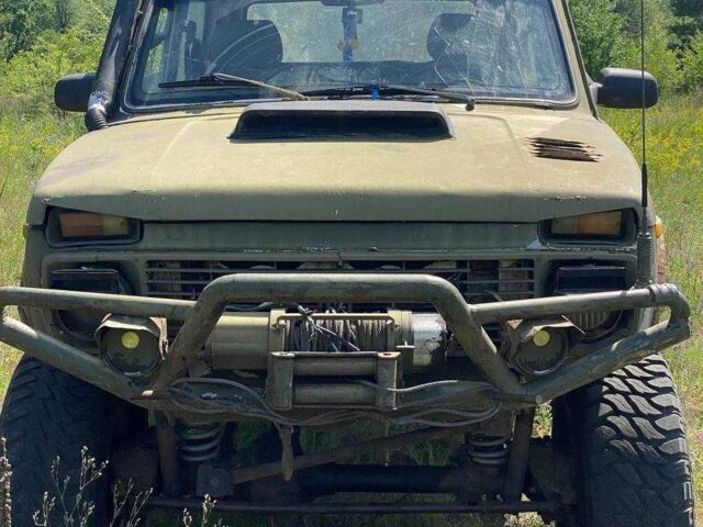 Белый ВАЗ 2121, объемом двигателя 1.6 л и пробегом 75 тыс. км за 4499 $, фото 1 на Automoto.ua