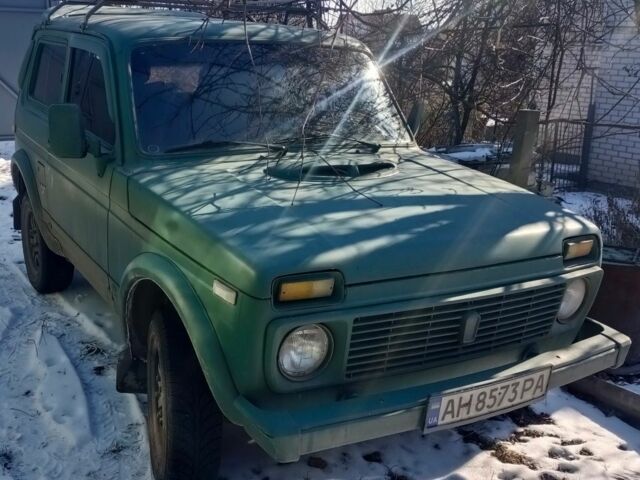 Белый ВАЗ 2121 Нива, объемом двигателя 1.7 л и пробегом 235 тыс. км за 1321 $, фото 1 на Automoto.ua
