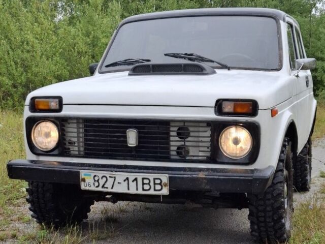Белый ВАЗ 2121, объемом двигателя 0 л и пробегом 55 тыс. км за 2650 $, фото 1 на Automoto.ua