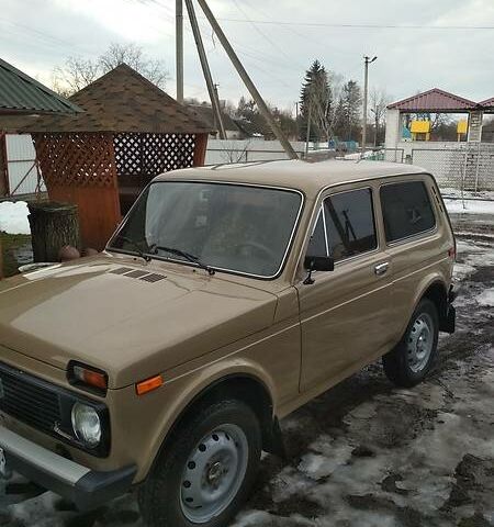 Бежевий ВАЗ 2121 Нива, об'ємом двигуна 1.6 л та пробігом 50 тис. км за 7000 $, фото 1 на Automoto.ua