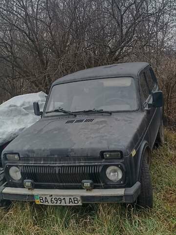 Чорний ВАЗ 2121 Нива, об'ємом двигуна 1.5 л та пробігом 1 тис. км за 2881 $, фото 1 на Automoto.ua