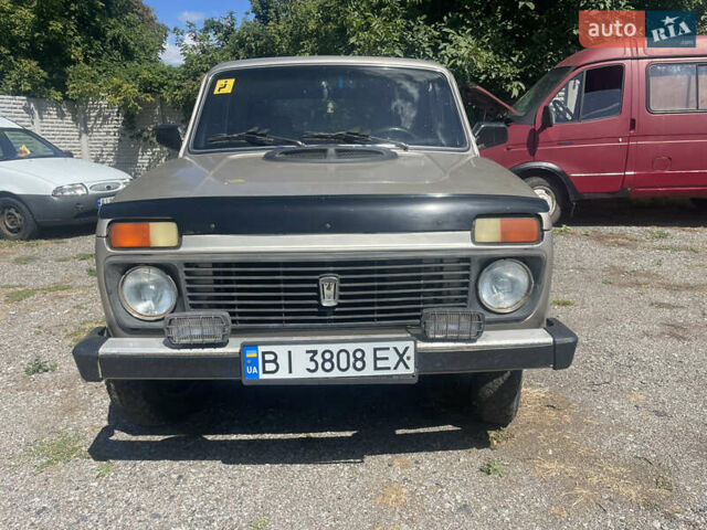 Коричневий ВАЗ 2121 Нива, об'ємом двигуна 1.57 л та пробігом 100 тис. км за 2299 $, фото 1 на Automoto.ua