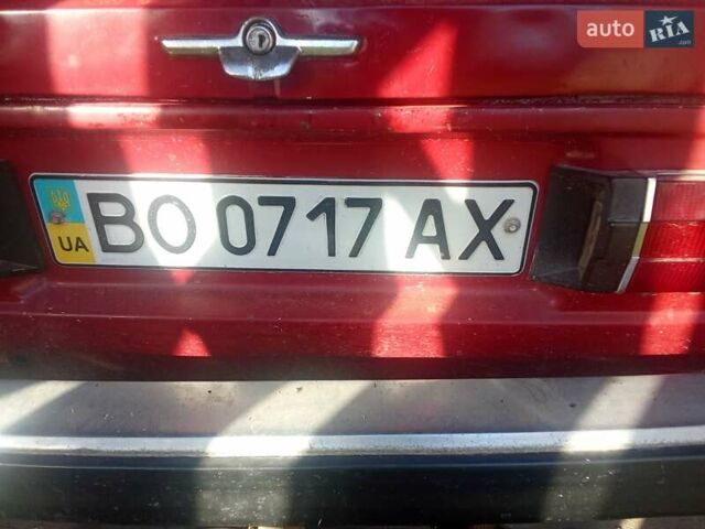 Червоний ВАЗ 2121 Нива, об'ємом двигуна 1.3 л та пробігом 130 тис. км за 2500 $, фото 1 на Automoto.ua