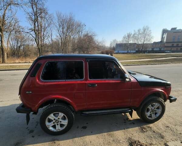 ВАЗ 2121 Нива, объемом двигателя 1.6 л и пробегом 210 тыс. км за 2100 $, фото 1 на Automoto.ua