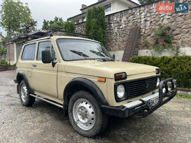 ВАЗ 2121 Нива, объемом двигателя 1.6 л и пробегом 30 тыс. км за 2500 $, фото 1 на Automoto.ua