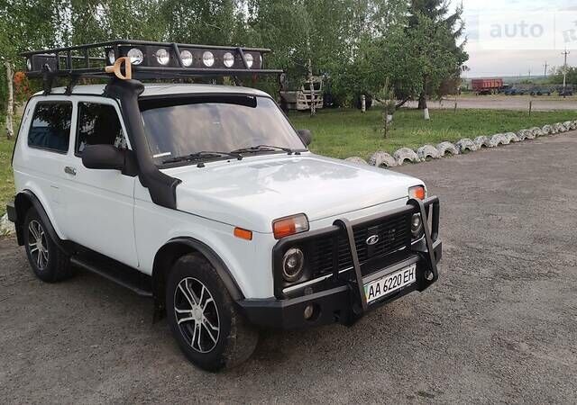 ВАЗ 2121 Нива, объемом двигателя 1.7 л и пробегом 140 тыс. км за 5700 $, фото 1 на Automoto.ua