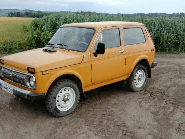 Желтый ВАЗ 2121, объемом двигателя 0 л и пробегом 165 тыс. км за 1700 $, фото 1 на Automoto.ua