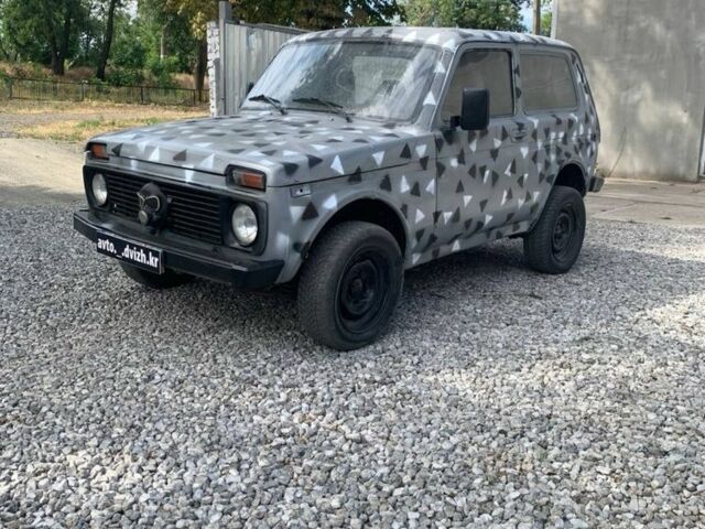Сірий ВАЗ 2121, об'ємом двигуна 0 л та пробігом 220 тис. км за 889 $, фото 1 на Automoto.ua