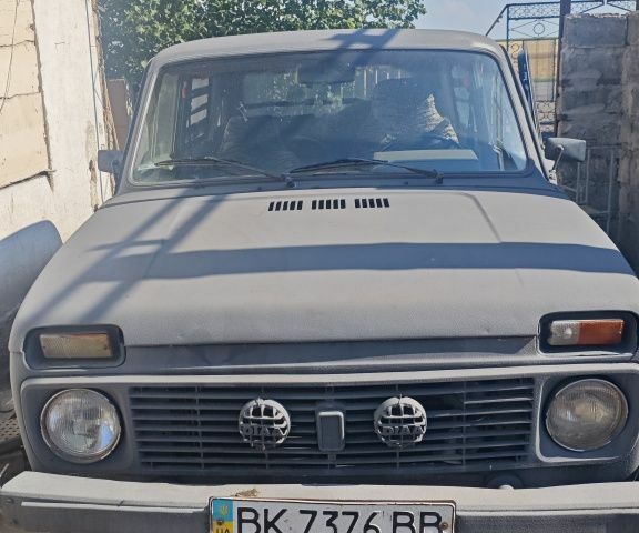 Серый ВАЗ 2121, объемом двигателя 0 л и пробегом 200 тыс. км за 481 $, фото 1 на Automoto.ua